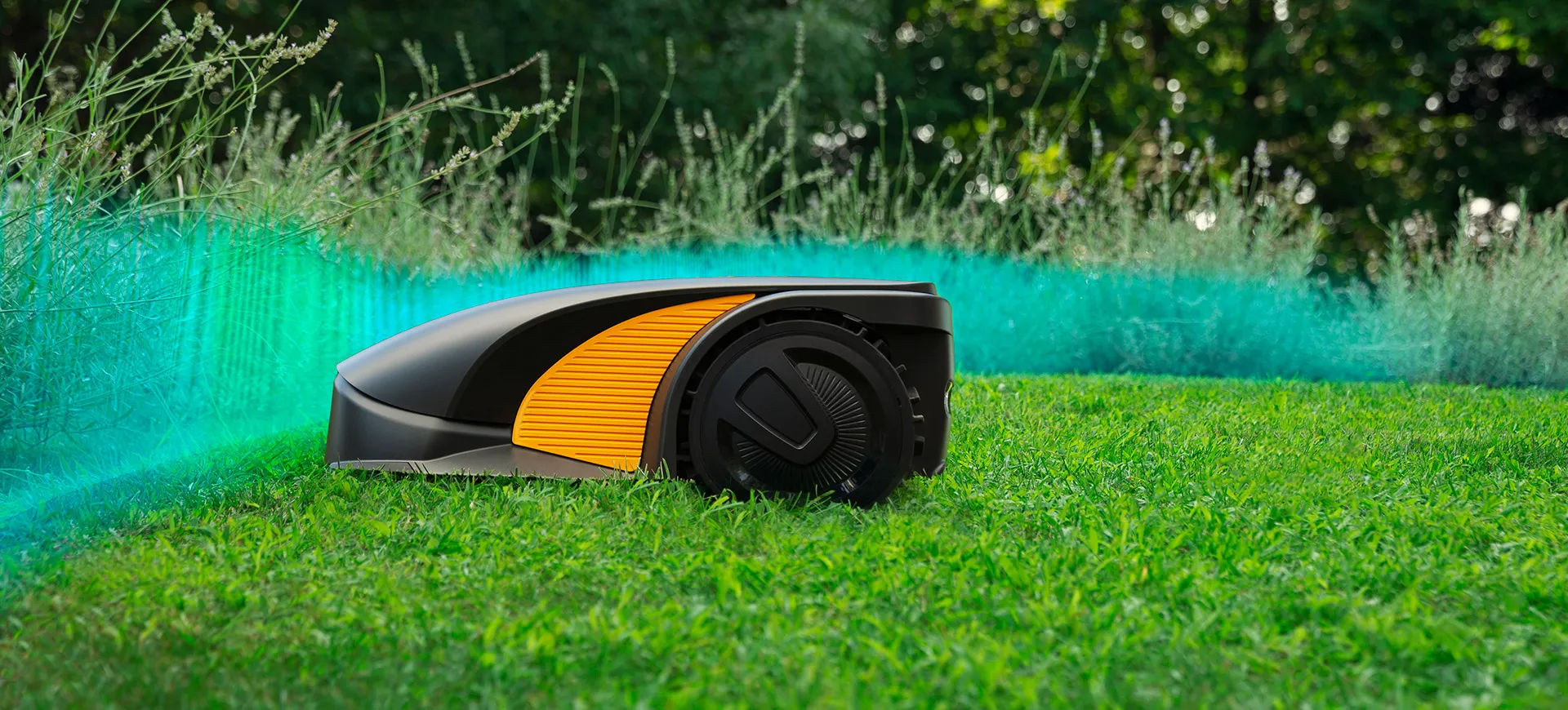 ROBOȚII DE TUNS GAZON STIGA